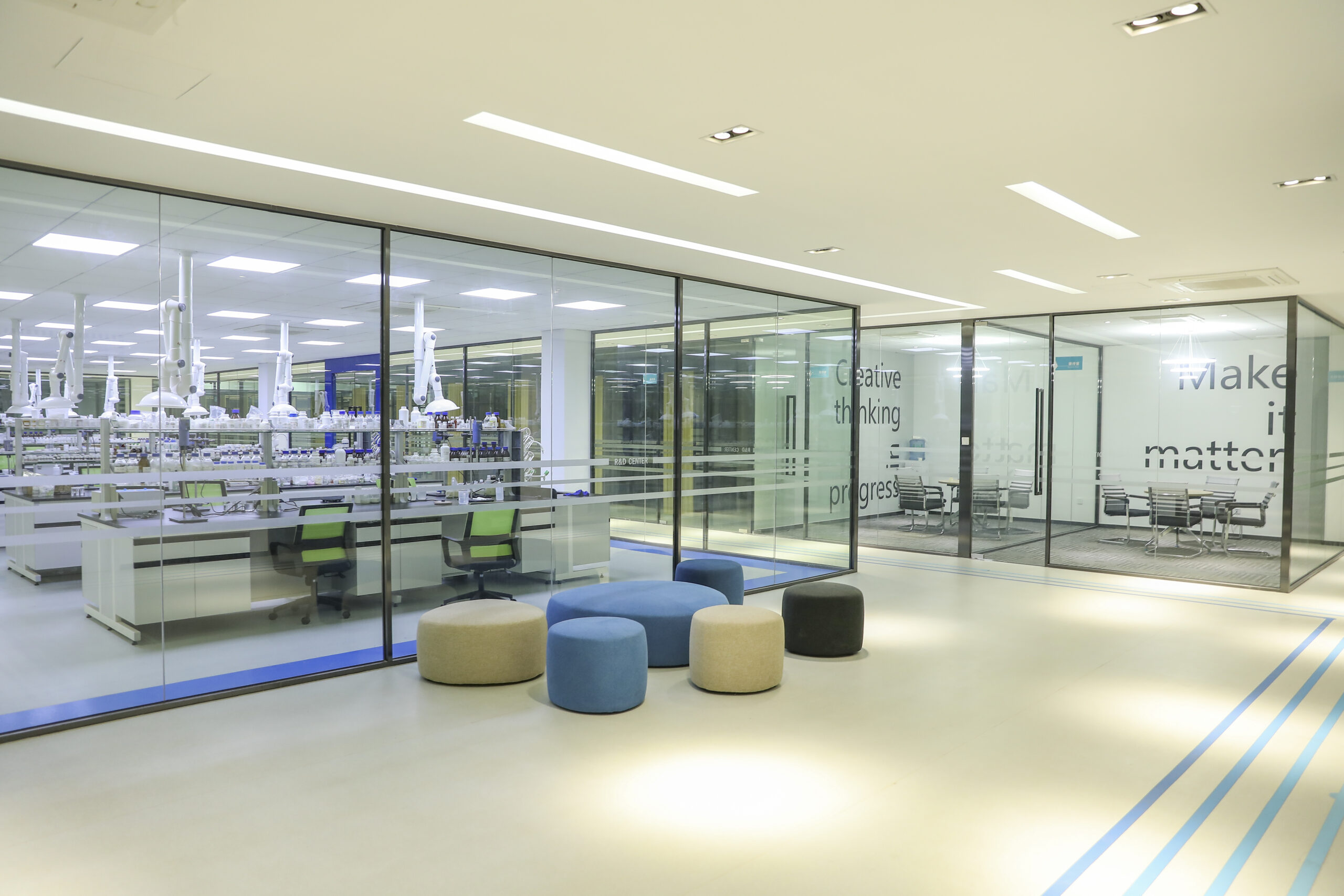 Cosmetic research and development laboratory for skincare formulation